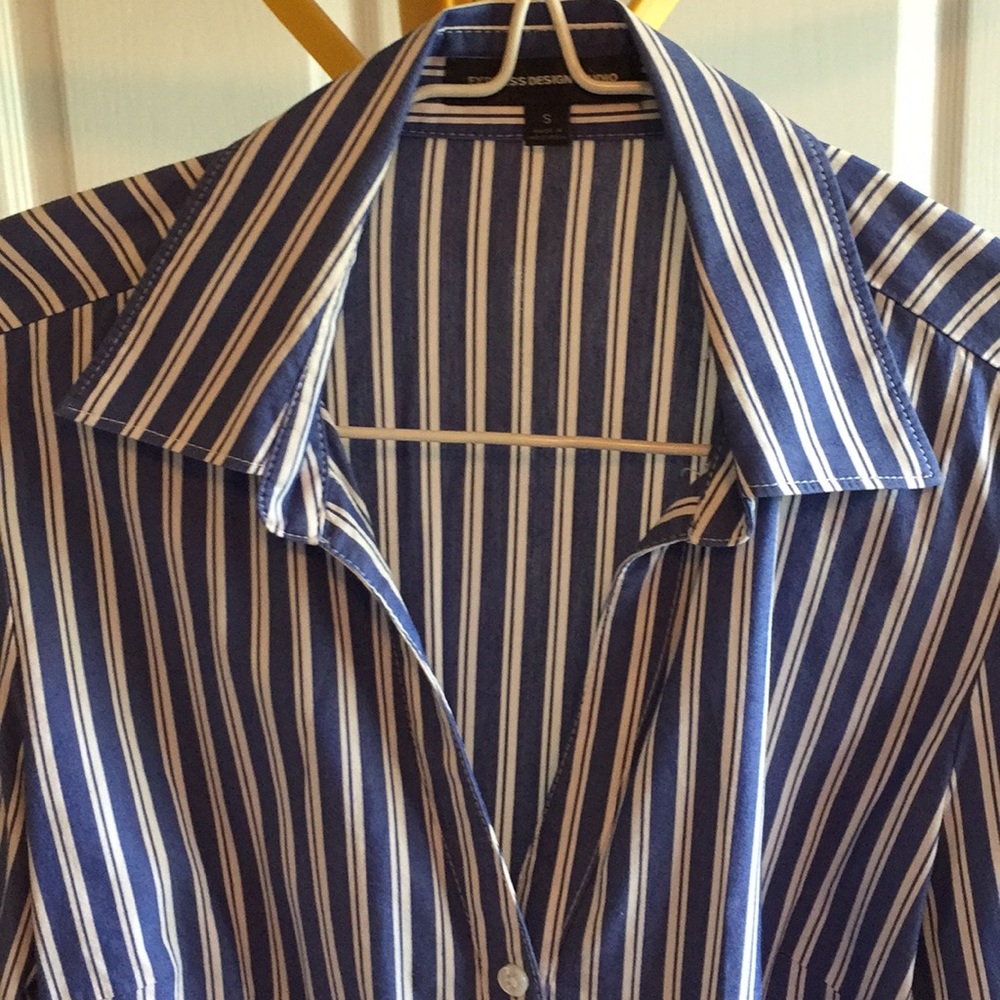 Shirt - Picture 2 of 3
